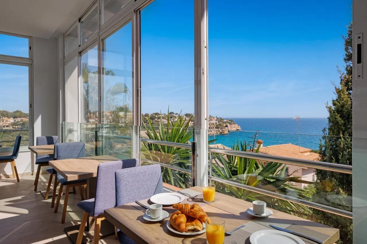 Flipflop Cala Mandia Hotel Cala Mandia