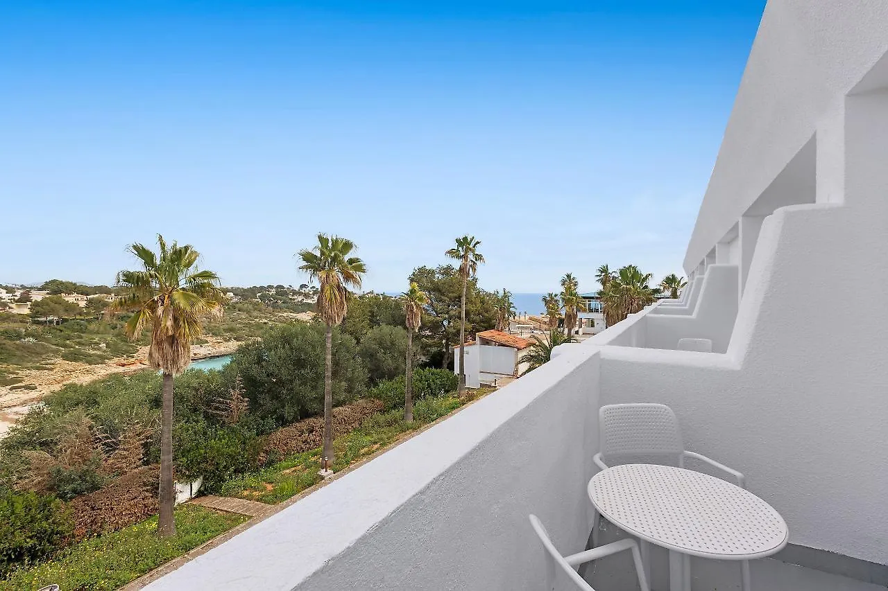 Flipflop Cala Mandia Hotel Cala Mandia