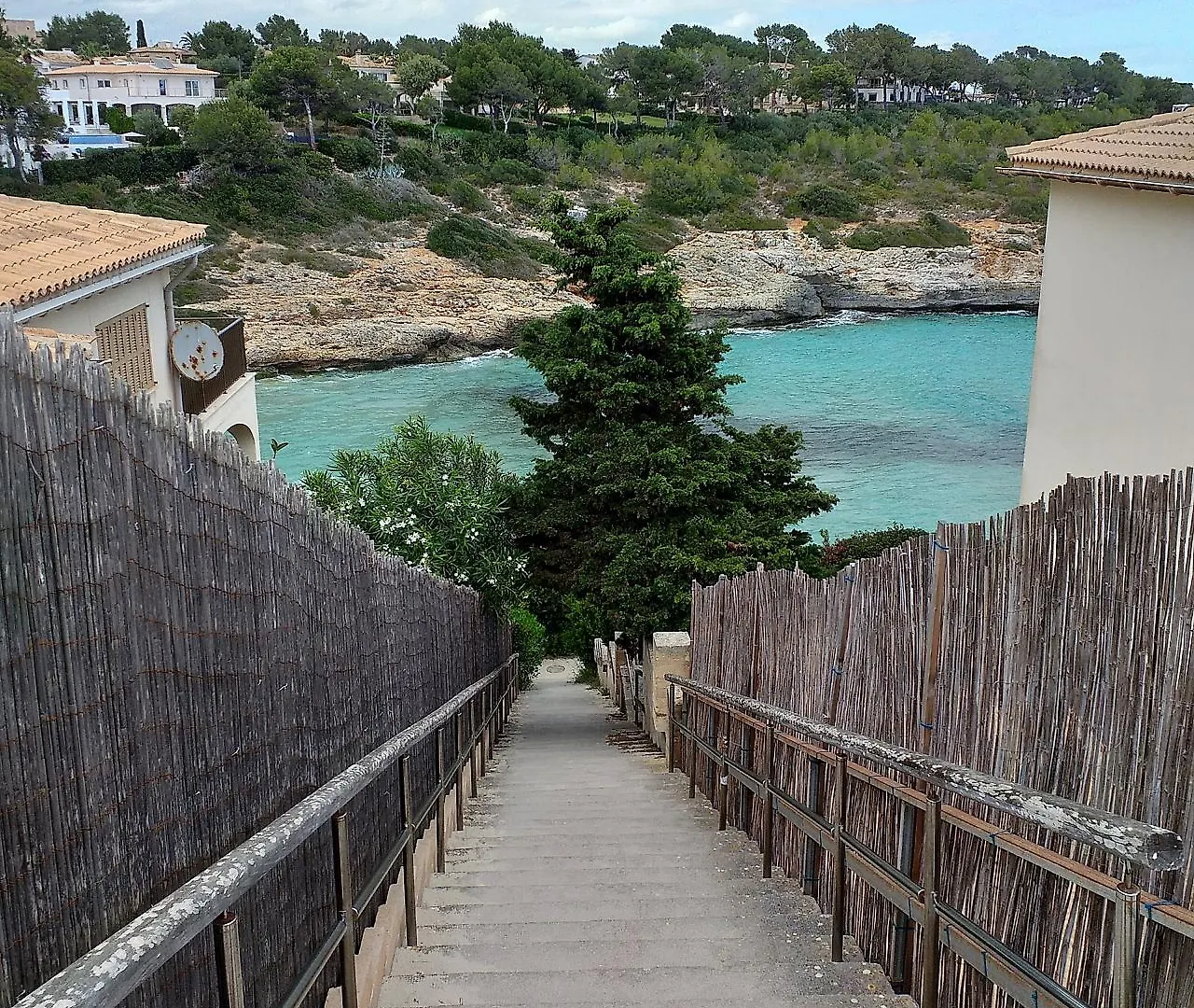 Flipflop Cala Mandia Hotel Cala Mandia