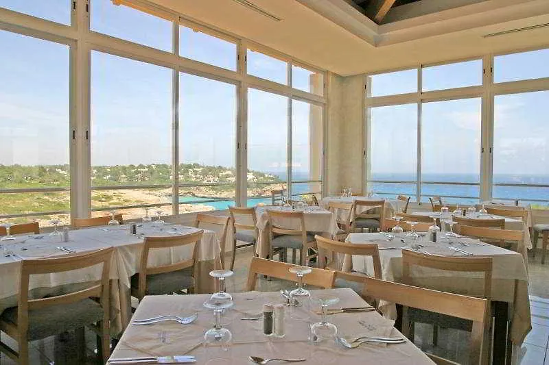Flipflop Cala Mandia Hotel Cala Mandia  Spain